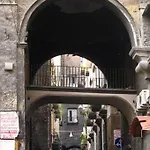 L'arco Dell'anticaglia