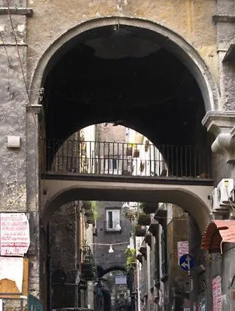 L'arco Dell'anticaglia