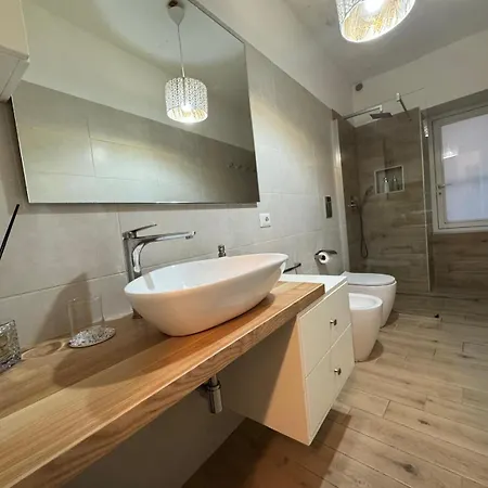 L'arco Dell'anticaglia